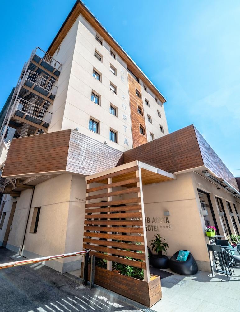 Hb Aosta Hotel & Balcony Spa Εξωτερικό φωτογραφία