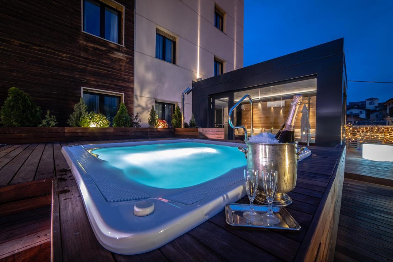 Hb Aosta Hotel & Balcony Spa Εξωτερικό φωτογραφία