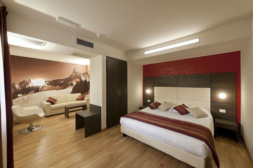 Hb Aosta Hotel & Balcony Spa Εξωτερικό φωτογραφία