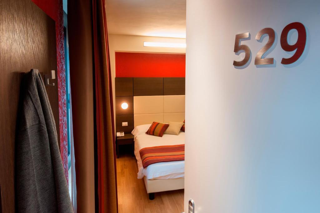 Hb Aosta Hotel & Balcony Spa Δωμάτιο φωτογραφία